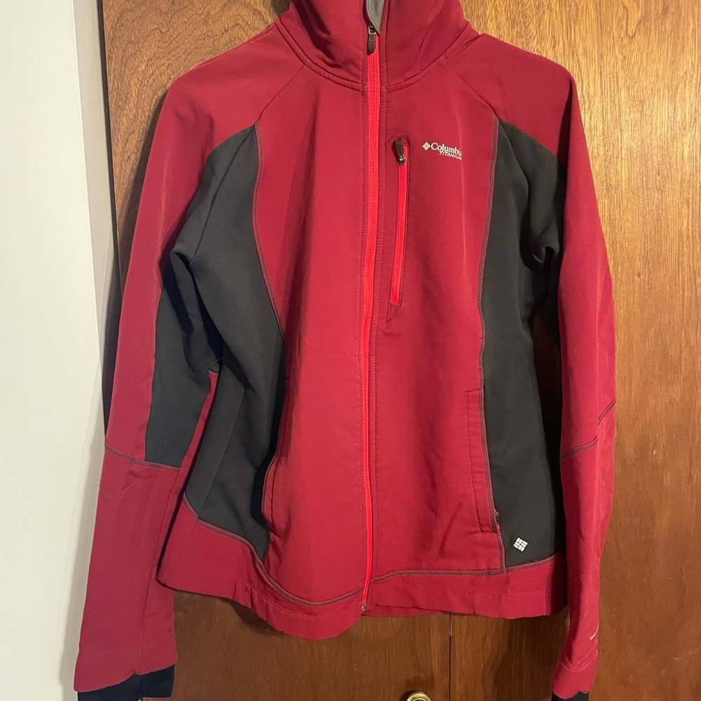 Columbia Red and Black Thermal Jacket